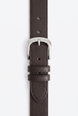BROWN LEATHER BELT WITH ROUND BUCKLE