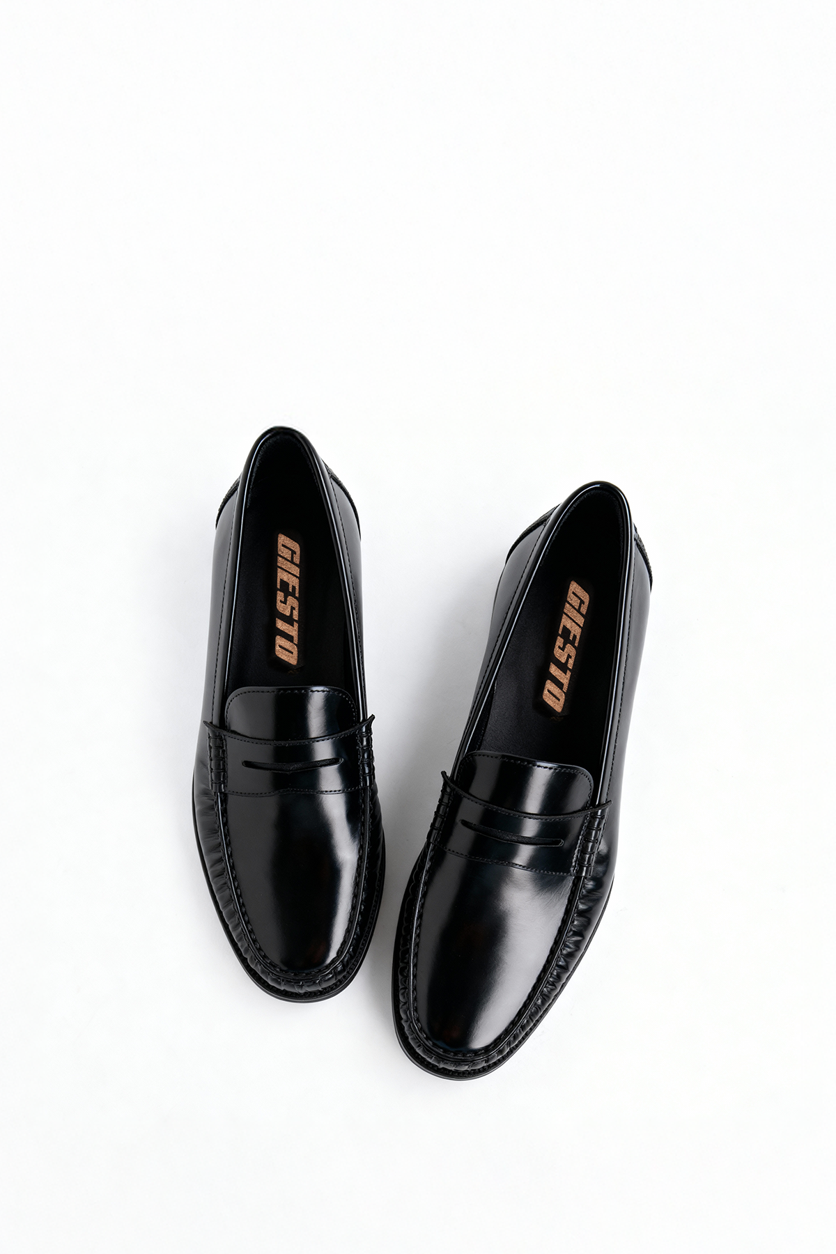 SİYAH EFEKTLİ LOAFER AYAKKABI