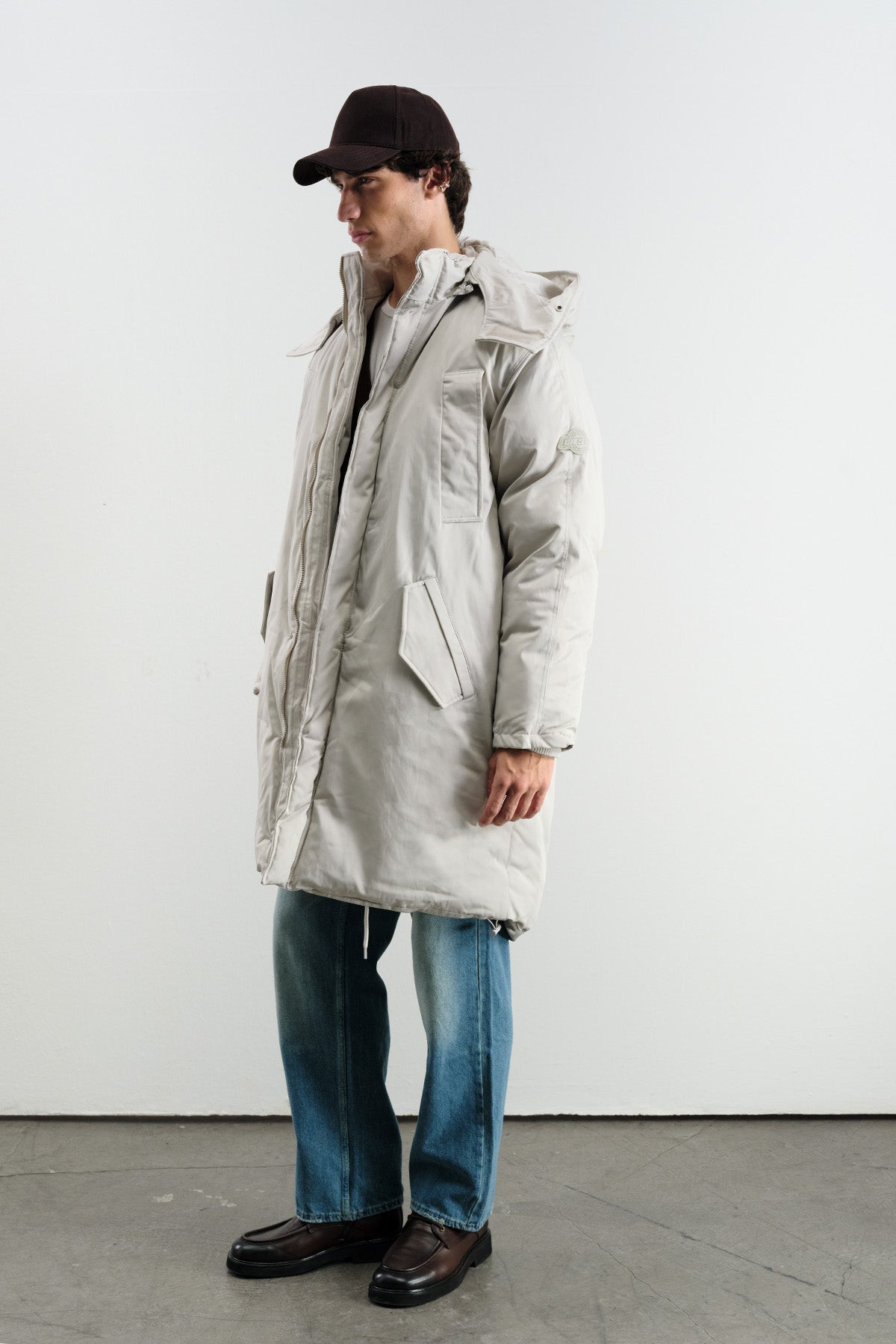 UZUN ŞİŞME GRİ MONT