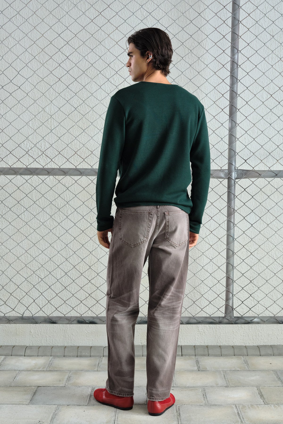 METAL ÇITÇITLI UZUN KOLLU YEŞİL T-SHIRT