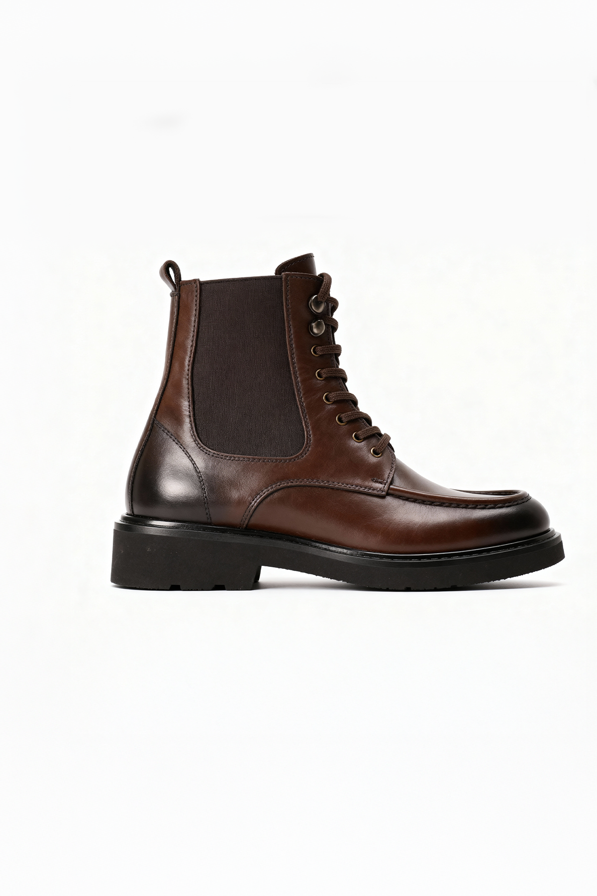 EFEKTLİ BAĞCIKLI DERİ KAHVERENGİ BOT