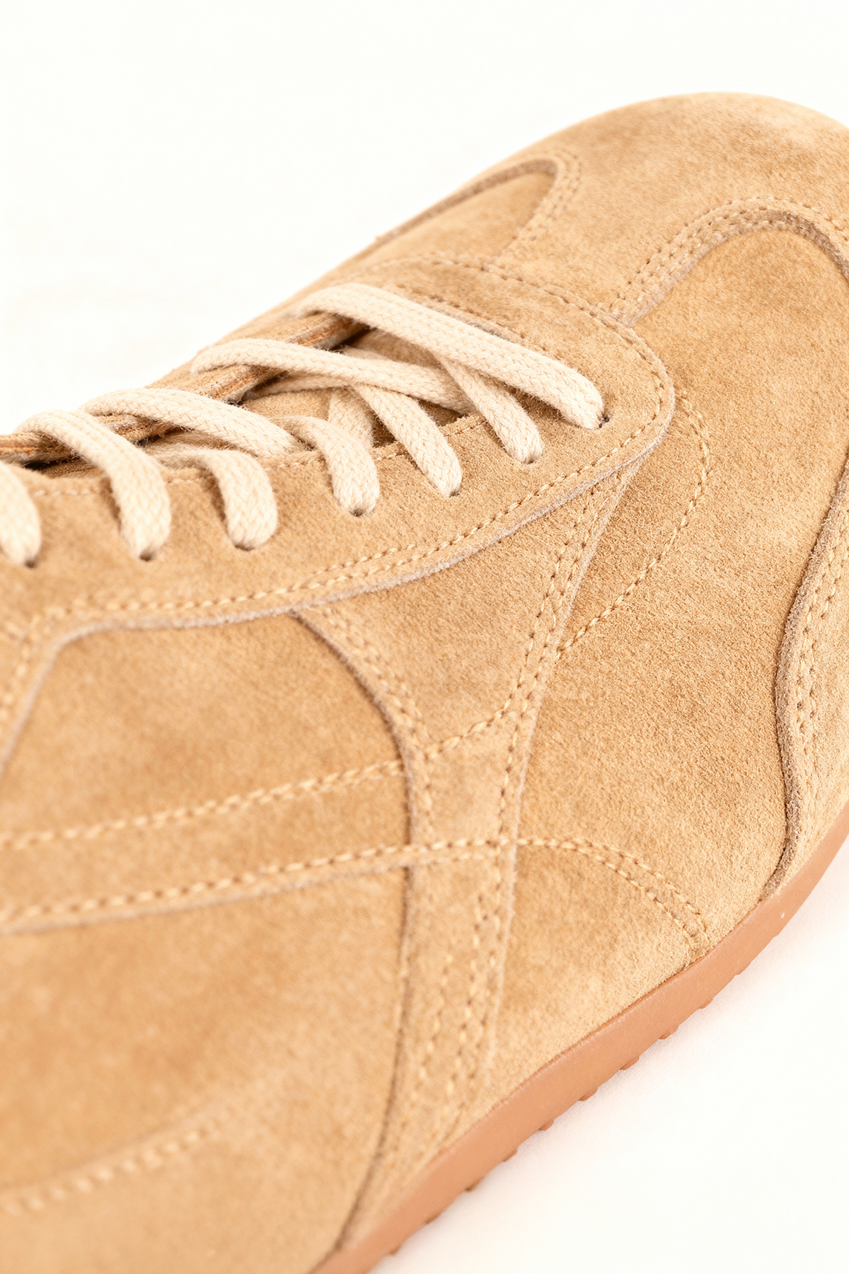 PARÇALI DERİ BEJ AYAKKABI