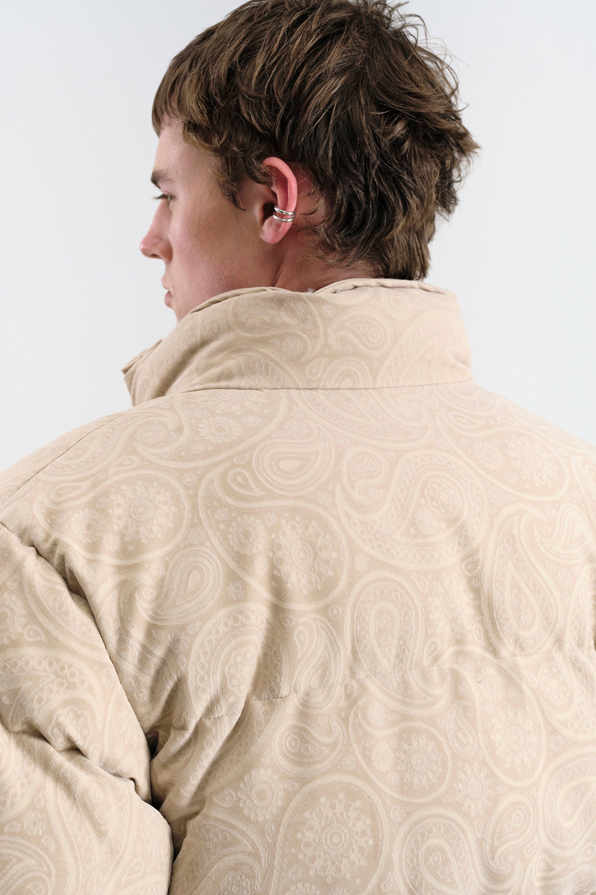 DESENLİ SÜET ŞİŞME BEJ MONT