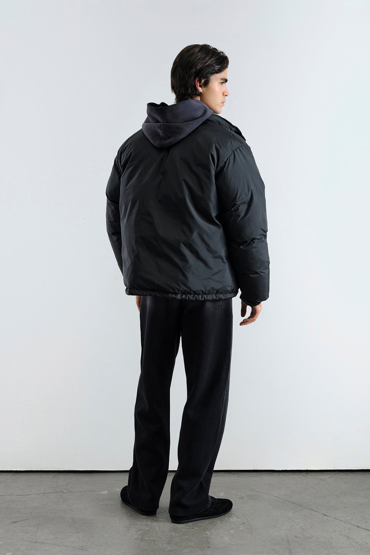 BASIC ŞİŞME SİYAH MONT