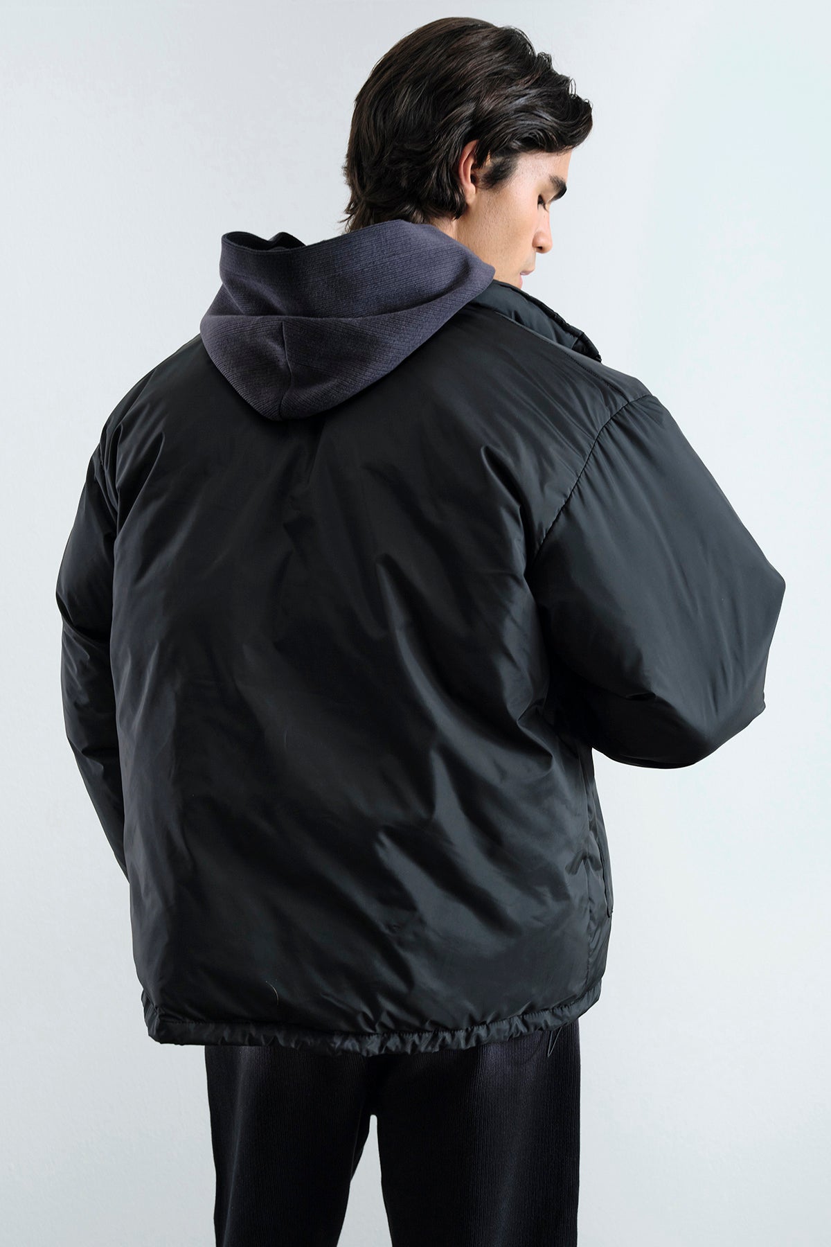 BASIC ŞİŞME SİYAH MONT