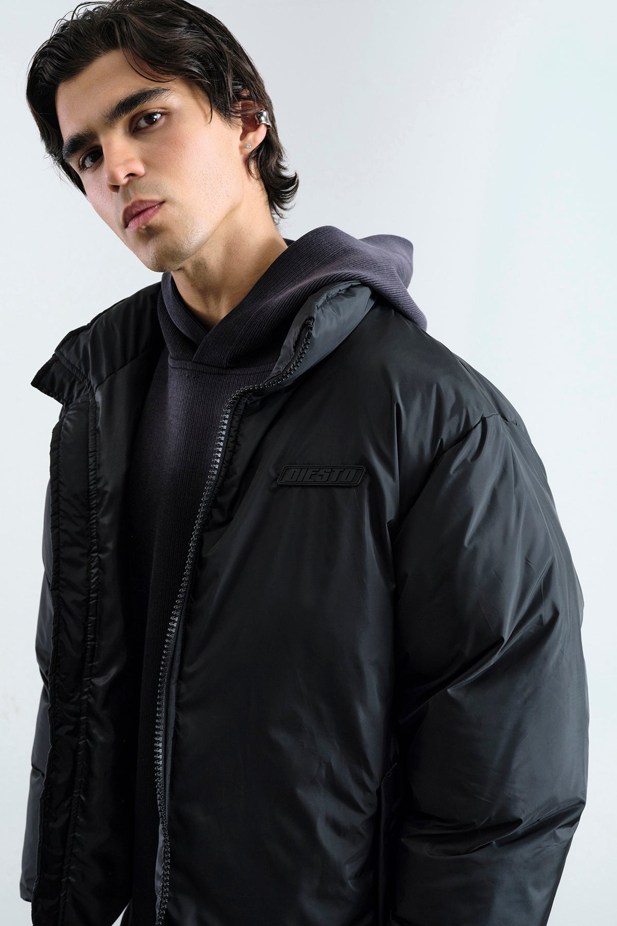 BASIC ŞİŞME SİYAH MONT