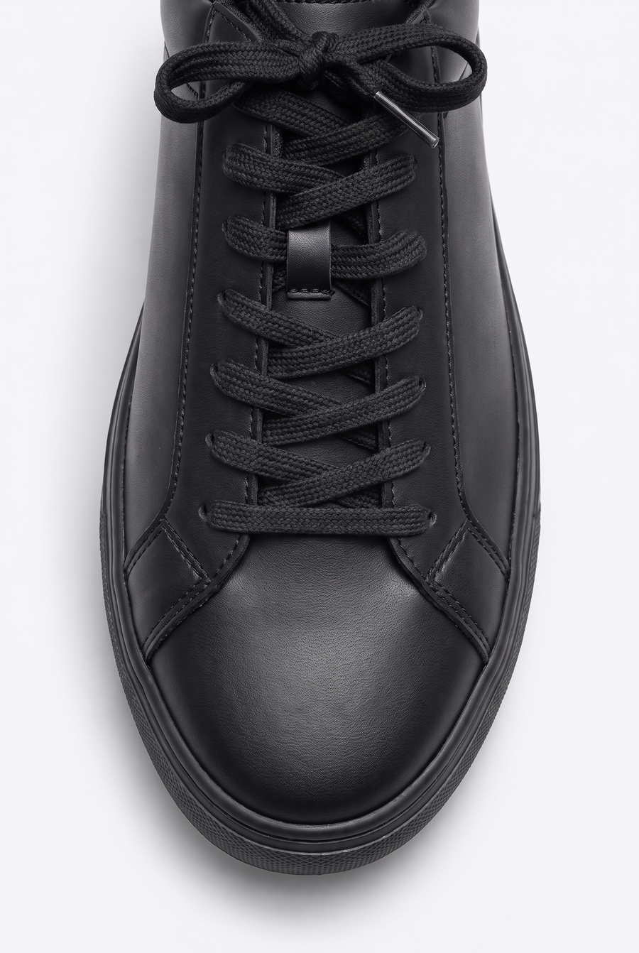 BLACK SPORTS SHOES