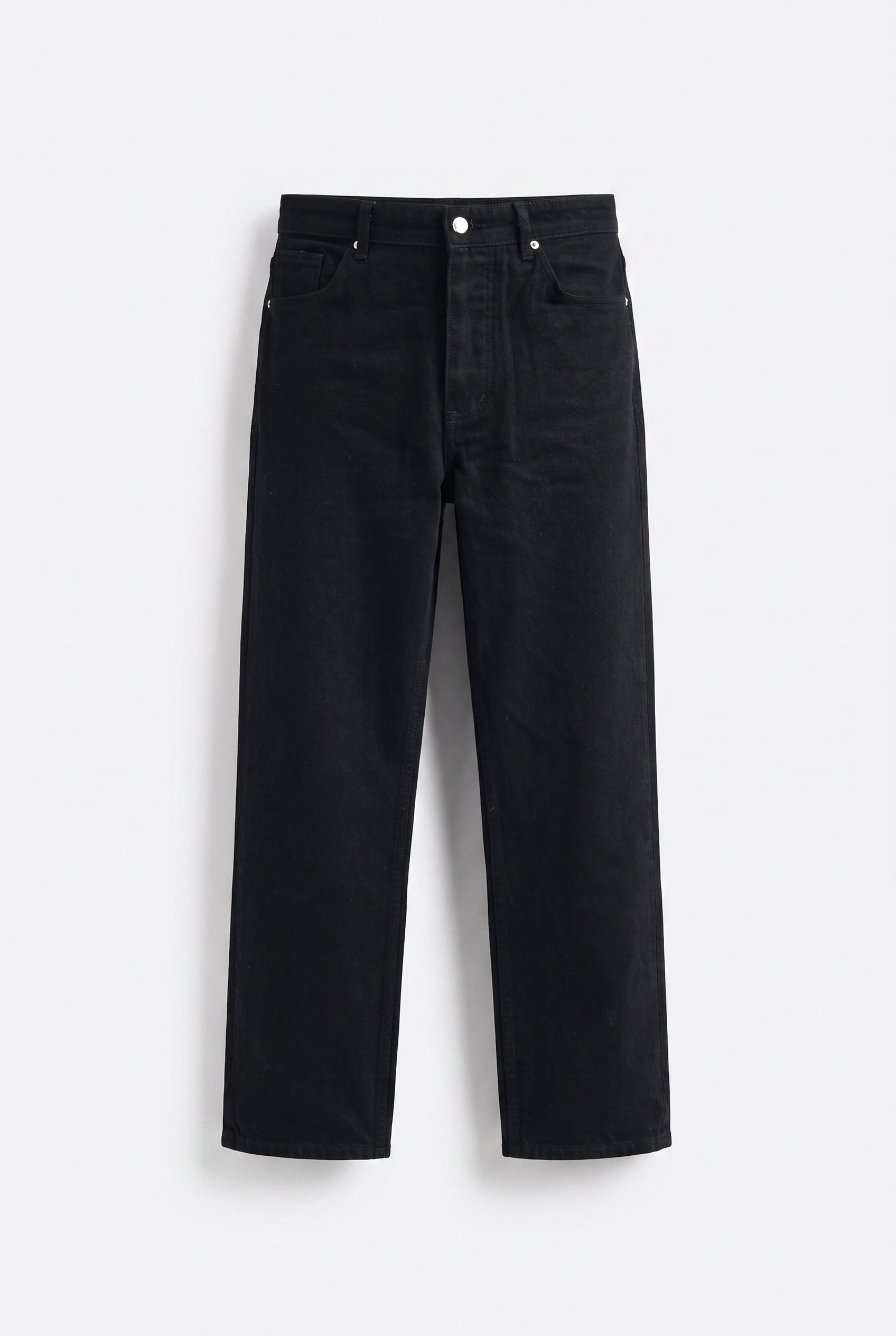 REGULAR FIT BLACK JEANS