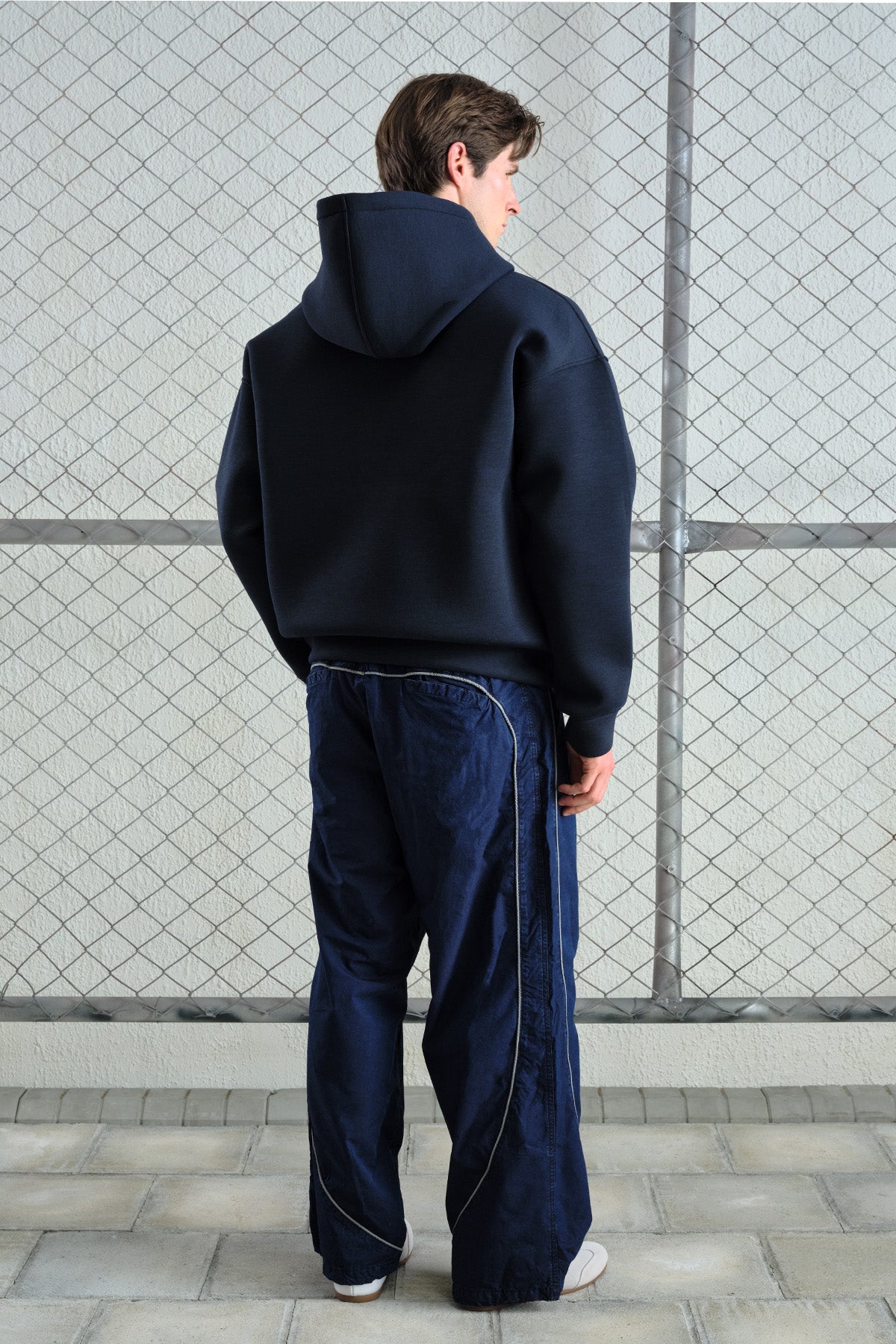 KAPÜŞONLU OVERSIZE SCUBA SWEATSHIRT