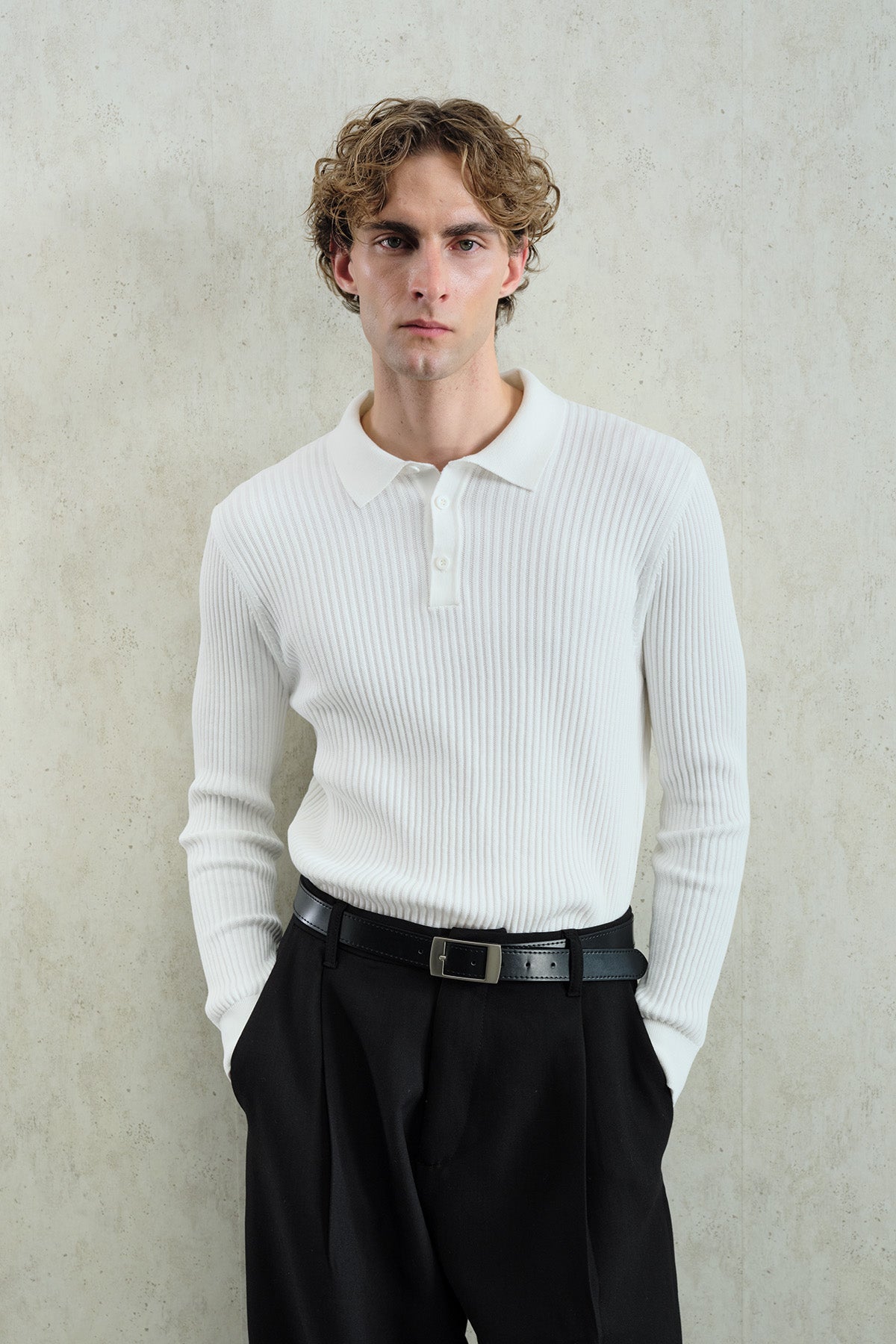 SLIM FIT BUTTONED WHITE POLO NECK KNITWEAR