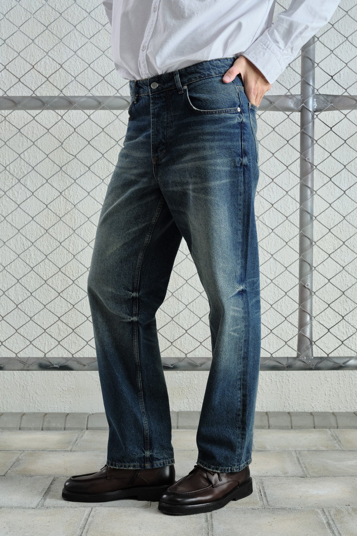 LAZER EFEKTLİ REGULAR FIT MAVİ JEAN