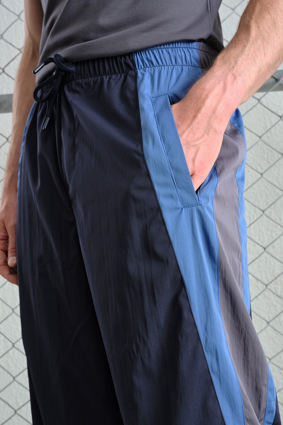 PARÇALI JOGGER LACİVERT PANTOLON