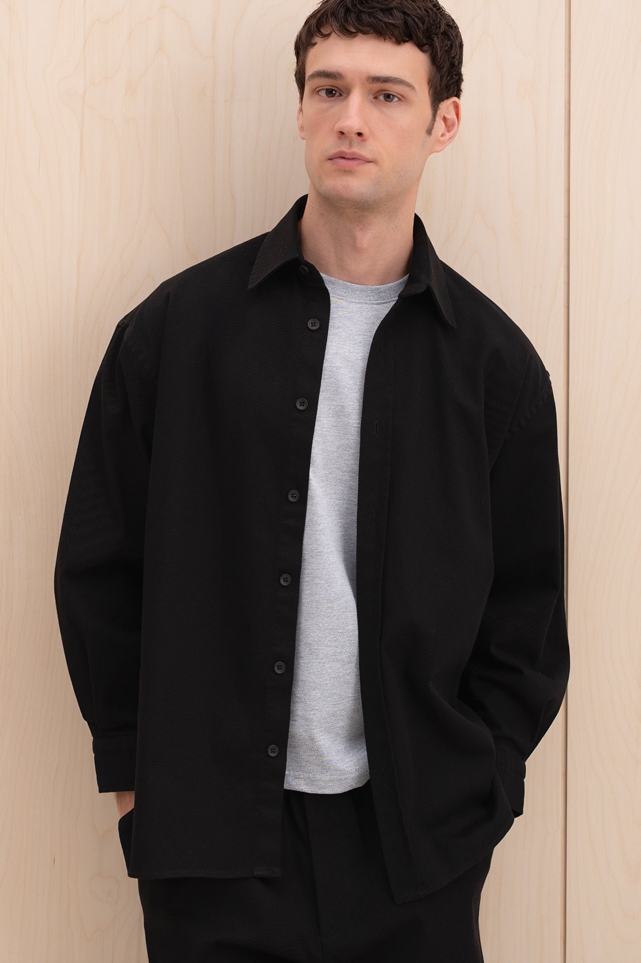 OVERSIZED GABARDINE BLACK SHIRT