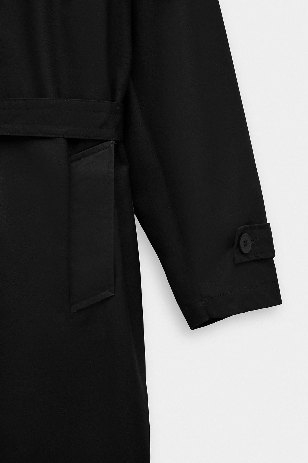 BELTED WAX-COATED BLACK TRENCH COAT - 3