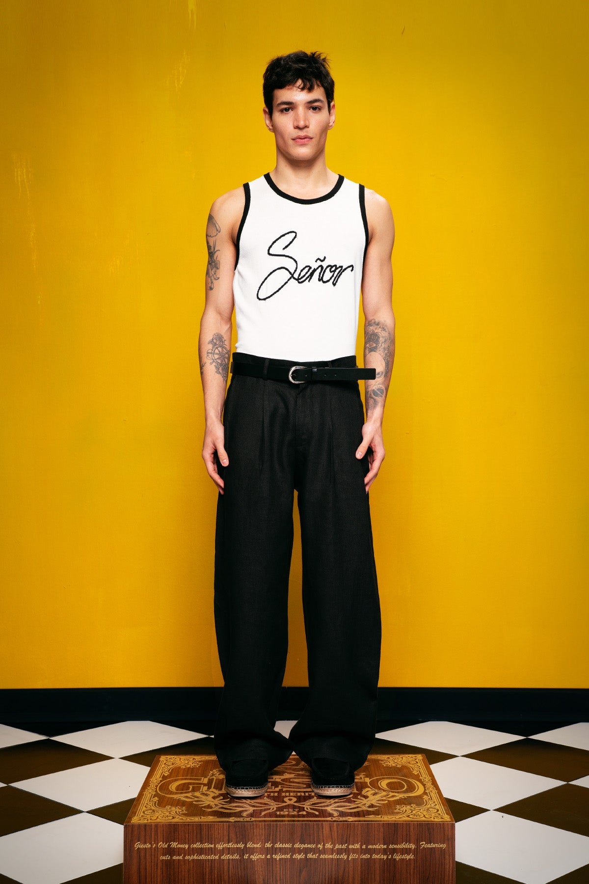 TRİKO KOLSUZ BEYAZ  T-SHIRT GIESTO