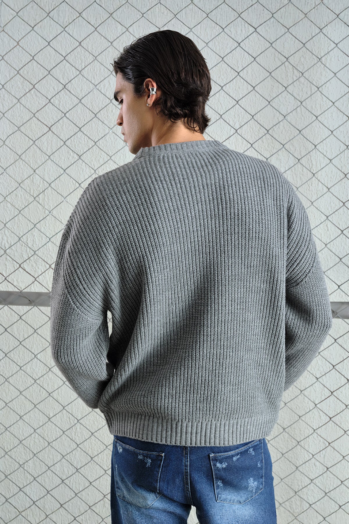 OVERSIZED TEXTURED CORDUROY GREY TRIO SWEATER