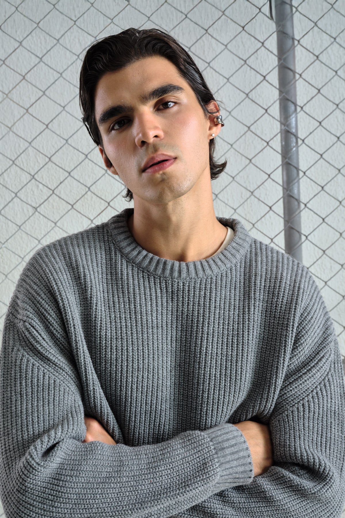 OVERSIZED TEXTURED CORDUROY GREY TRIO SWEATER