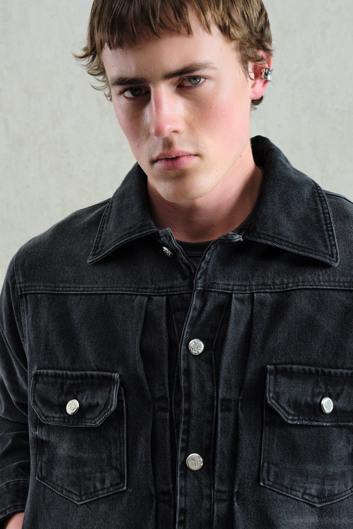 LASER EFFECT WASHED DENIM JACKET