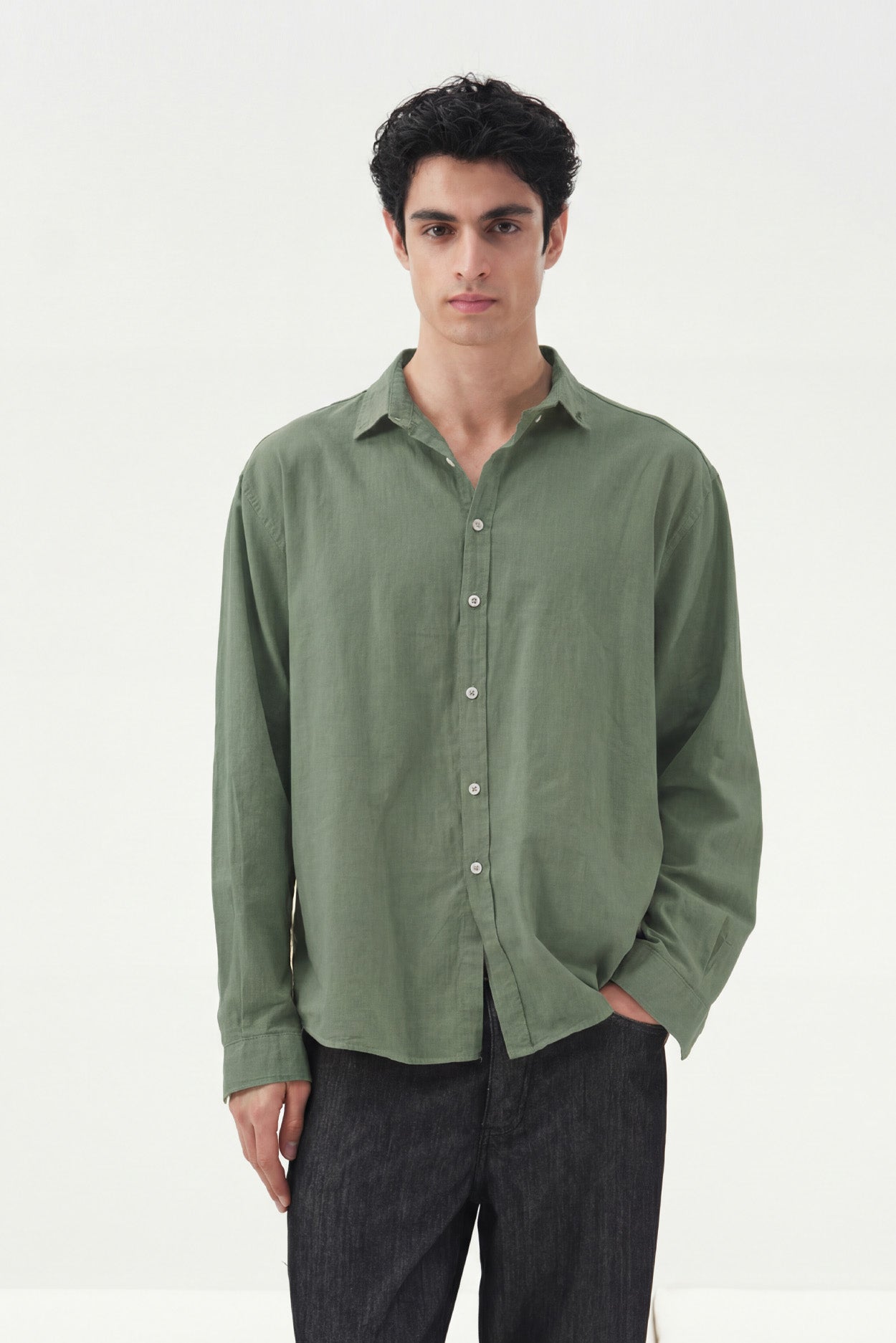 OVERSIZE DÖKÜMLÜ HAKİ FRESH KETEN GÖMLEK