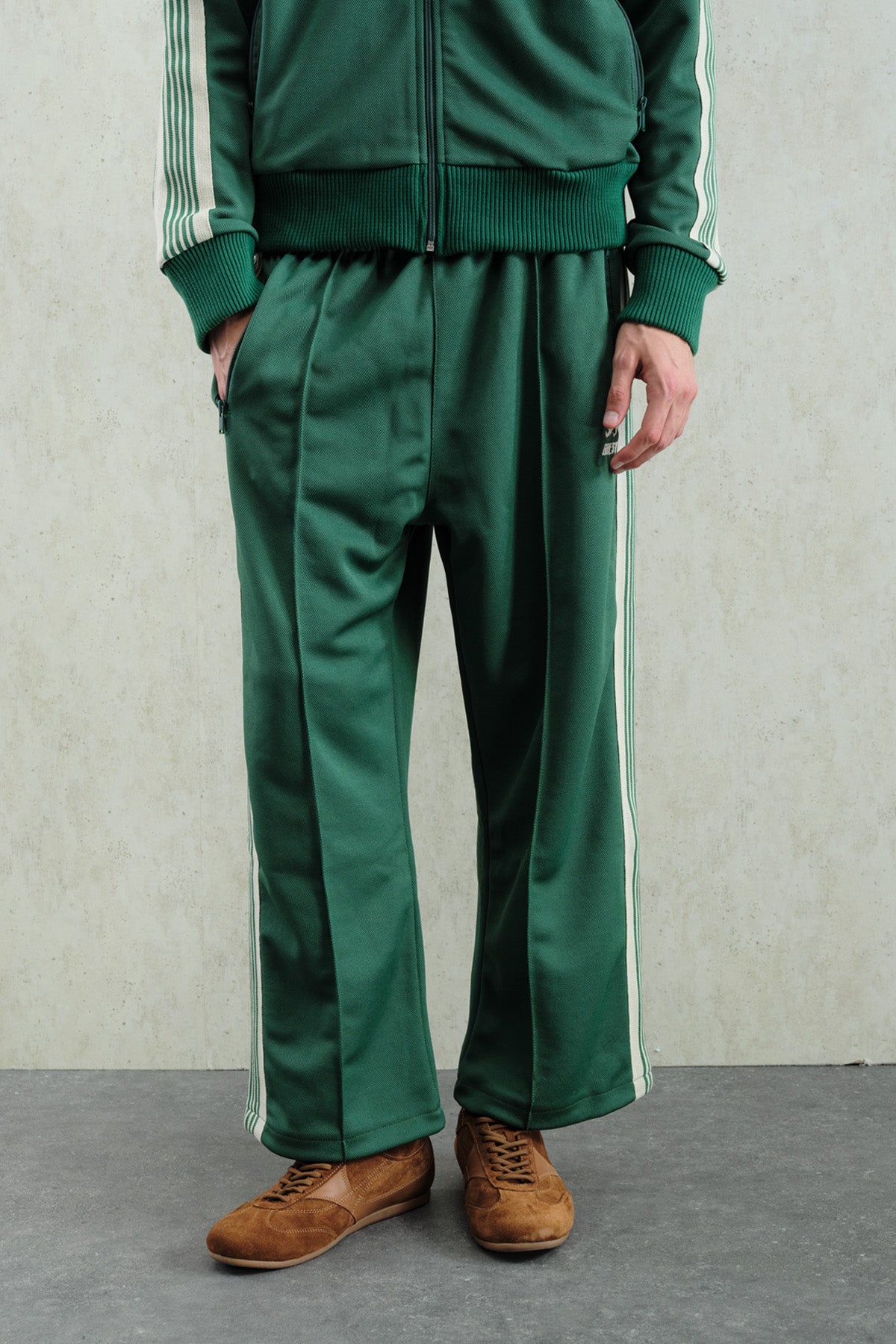 RETRO STRIPED GREEN SWEATPANTS