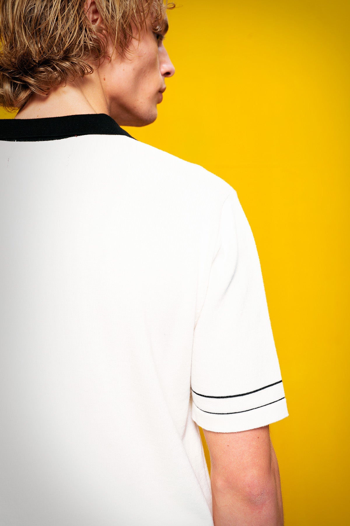 GOLD DÜĞMELİ POLO YAKA BEYAZ T-SHIRT GIESTO