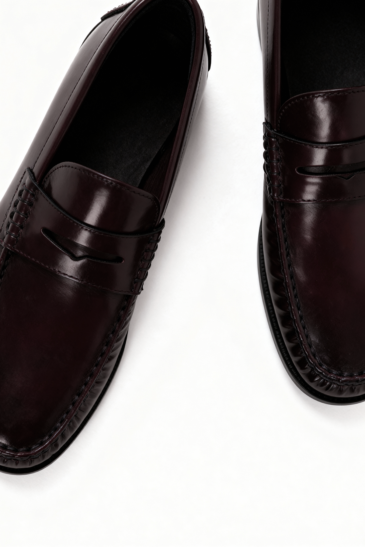 SİYAH BORDO EFEKTLİ LOAFER AYAKKABI