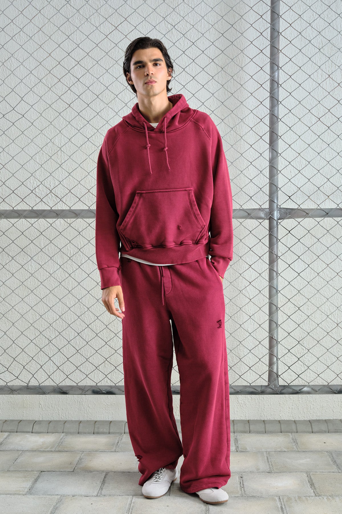 EFEKTLİ YIKAMALI BORDO SWEATSHIRT