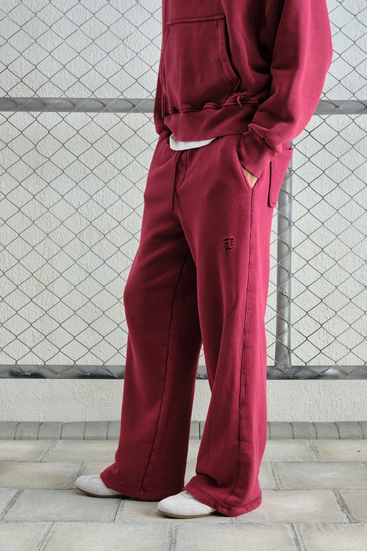 EFEKTLİ YIKAMALI JOGGER BORDO PANTOLON