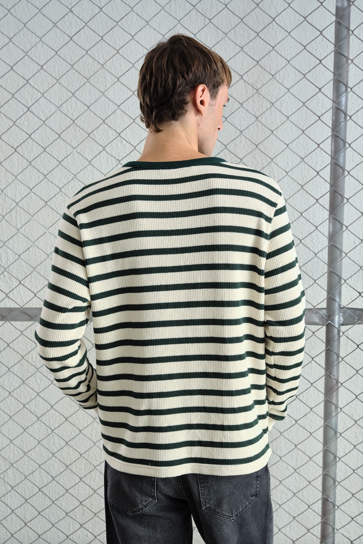 KALIN ÇİZGİLİ YARIM PATLI YEŞİL T-SHIRT