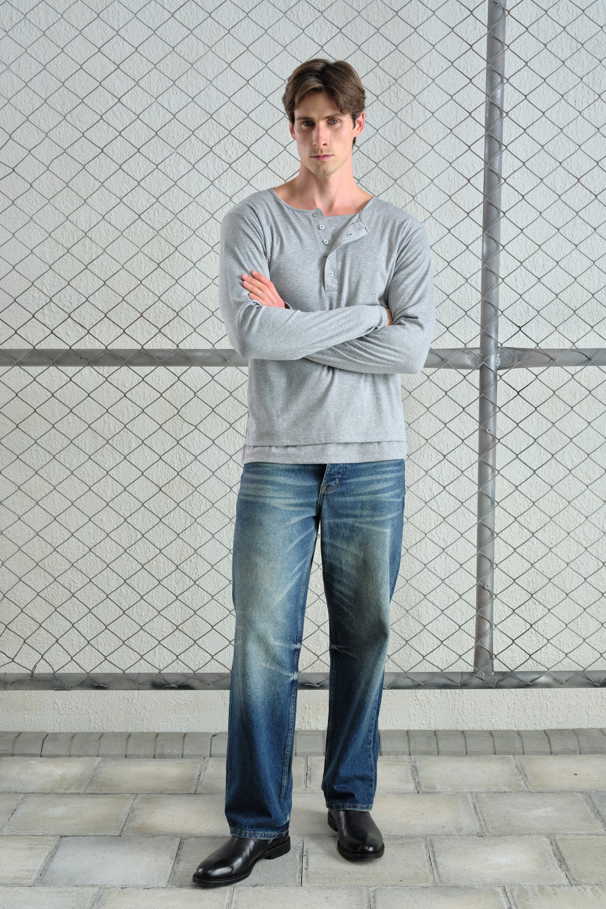 İÇİ ATLETLİ UZUN KOL GRİ T-SHIRT