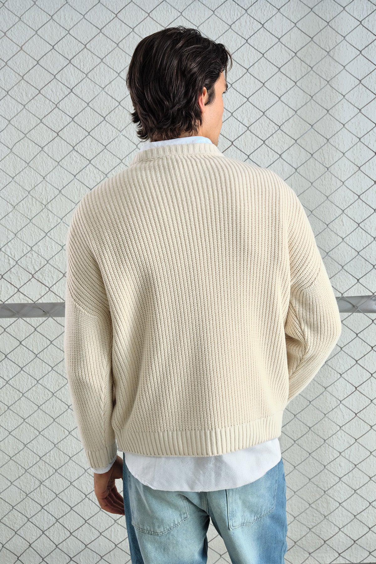 LOOSE FIT TEXTURED RIBBED ECRU KNITTED SWEATER