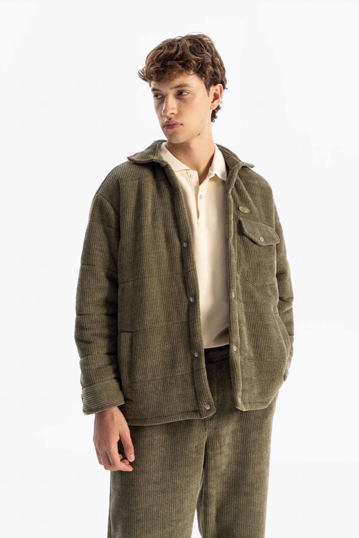 KNITTED-LOOK PUFFER SHIRT - KHAKI