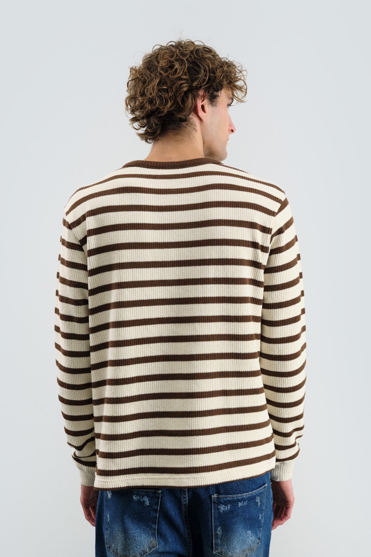 KALIN ÇİZGİLİ YARIM PATLI KAHVERENGİ T-SHIRT