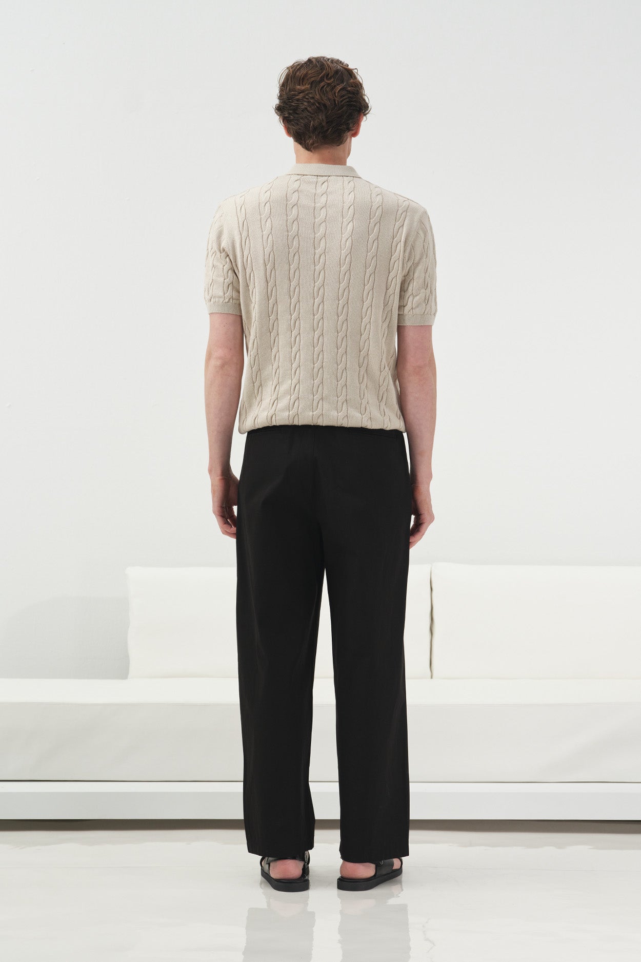 DOKULU ÖRGÜ DESENLİ BEJ POLO YAKA TRİKO T-SHIRT