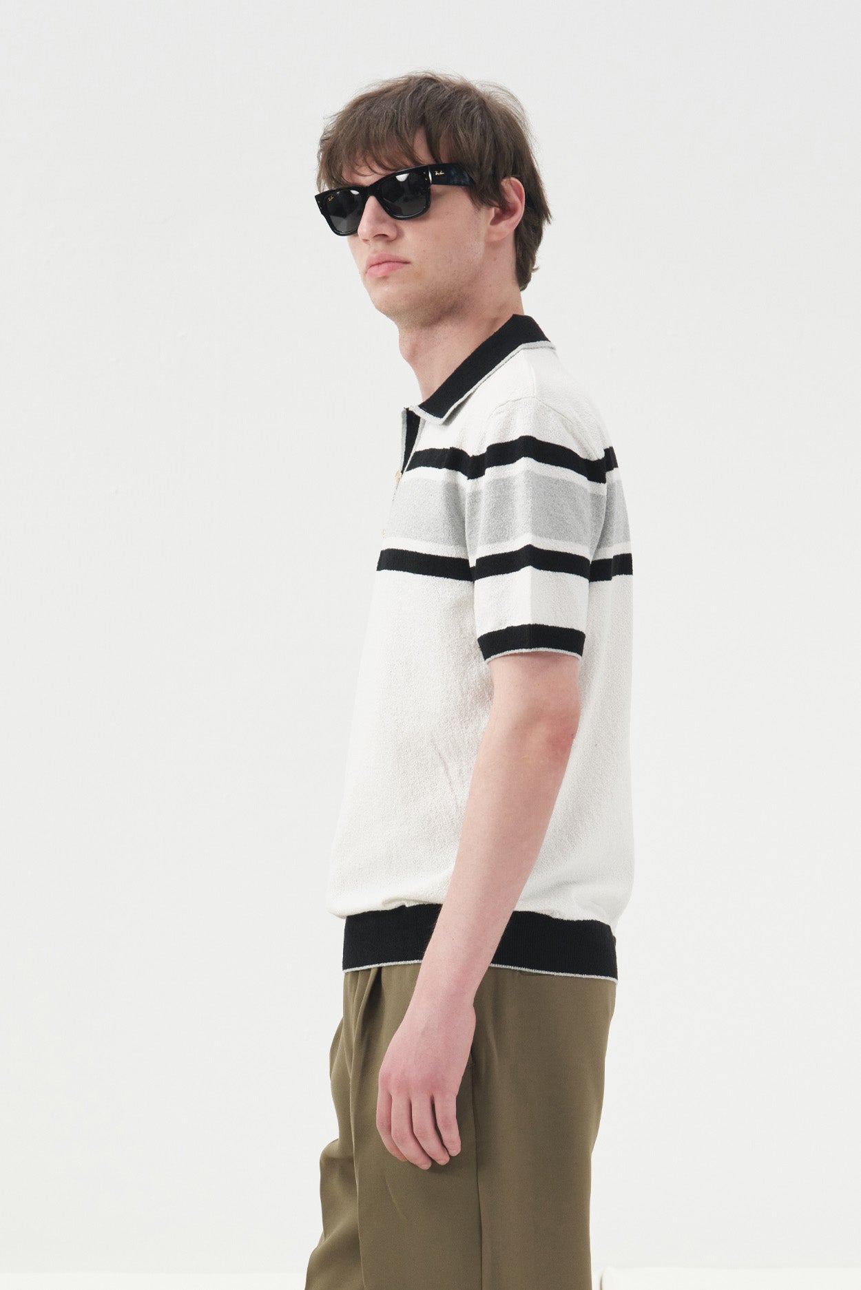 GOLD DÜĞMELİ ÇİZGİLİ POLO YAKA GRİ TRİKO T-SHIRT