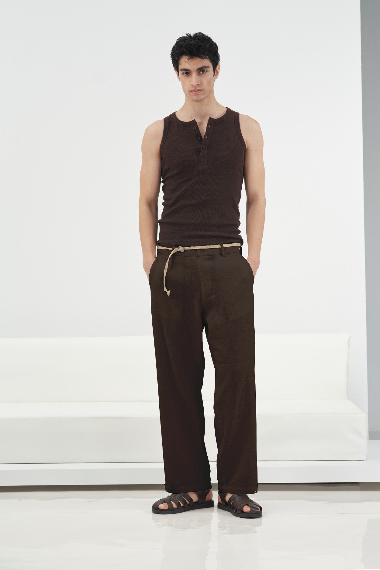 BROWN LINEN PANTS WITH STRAW BELT