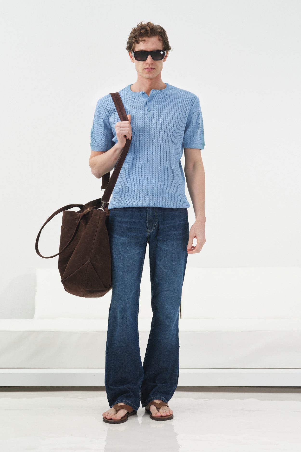 DOKULU BİSİKLET YAKA MAVİ TRİKO T-SHIRT