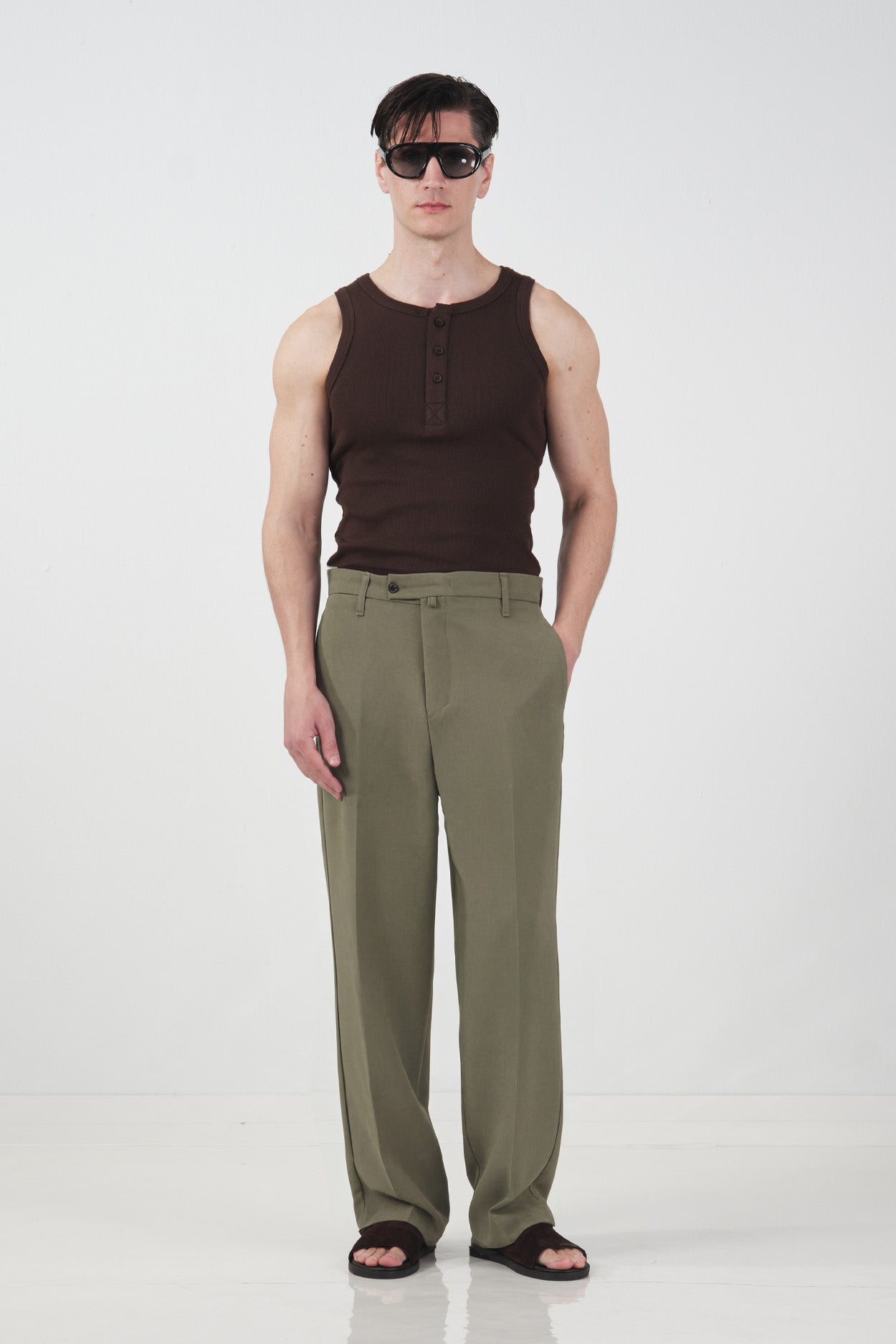 TEXTURED REGULAR FIT CLASSIC KHAKI TROUSERS