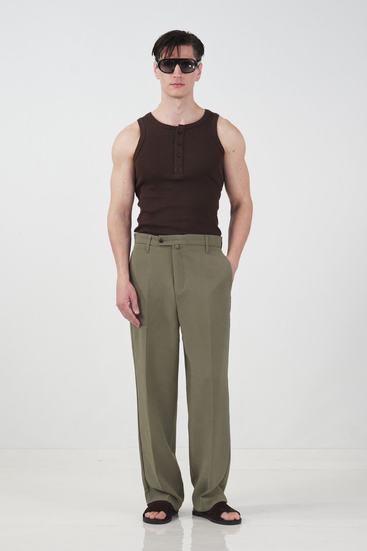 DOKULU REGULAR FIT KLASİK HAKİ PANTOLON