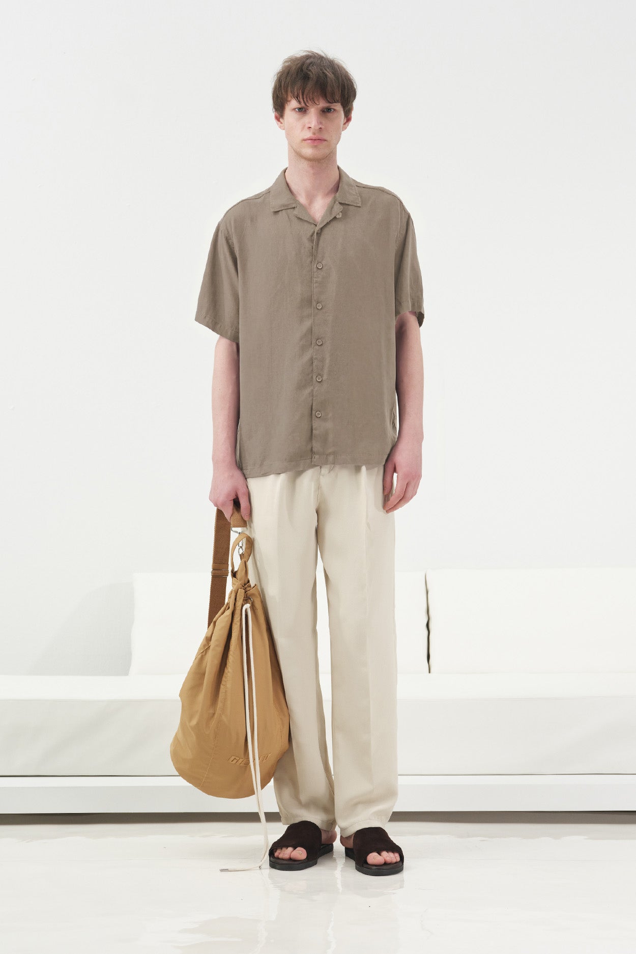 KISA KOLLU KLASİK HAKİ TENSEL GÖMLEK