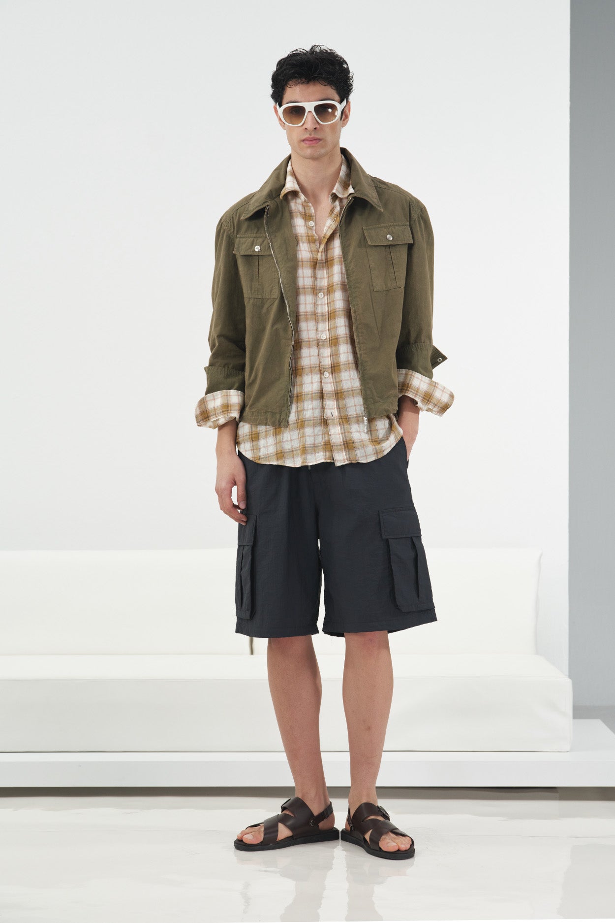 EFEKTLİ FERMUARLI HAKİ CEKET