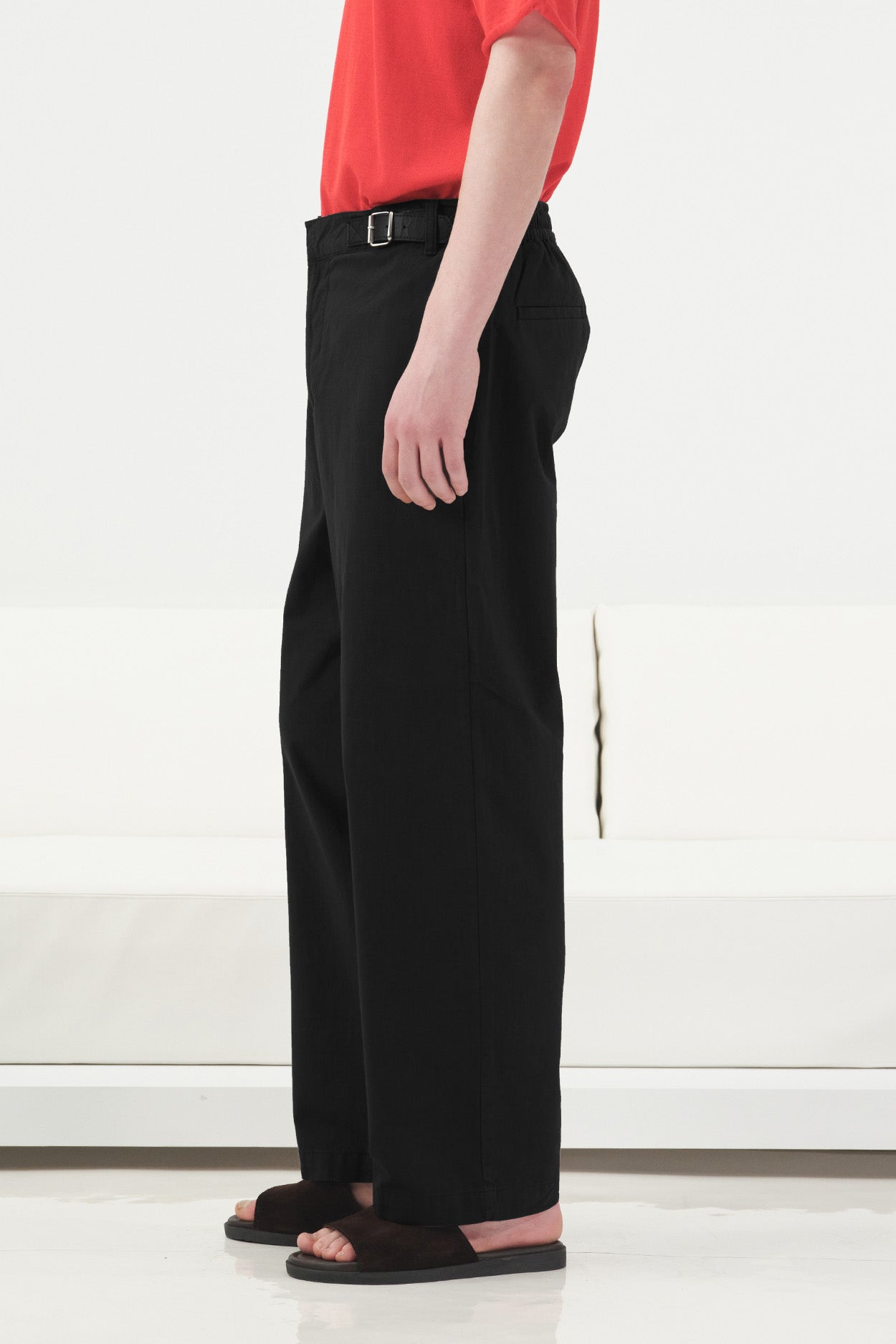 BLACK LINEN TROUSERS WITH SIDE WAISTBAND DETAIL