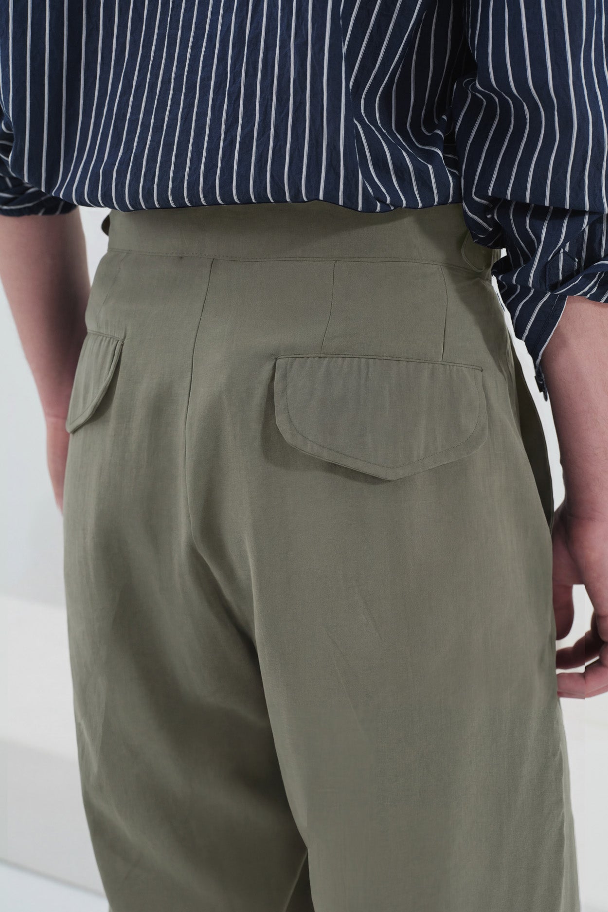KHAKI MODAL PLEATED TROUSERS WITH DOUBLE BELT DETAIL
