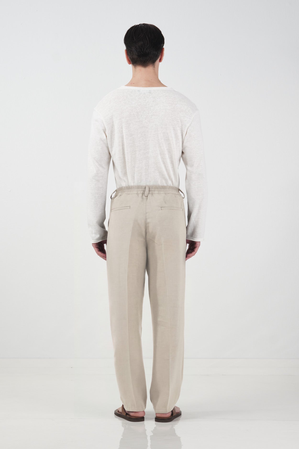 TEXTURED CLASSIC BEIGE PLEATED TROUSERS