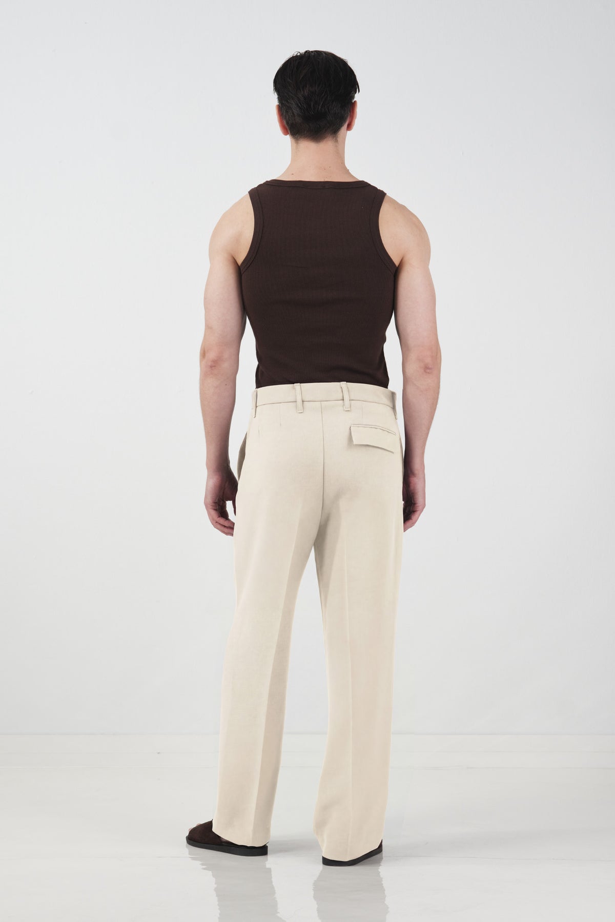 DOKULU REGULAR FIT KLASİK BEJ PANTOLON · 4