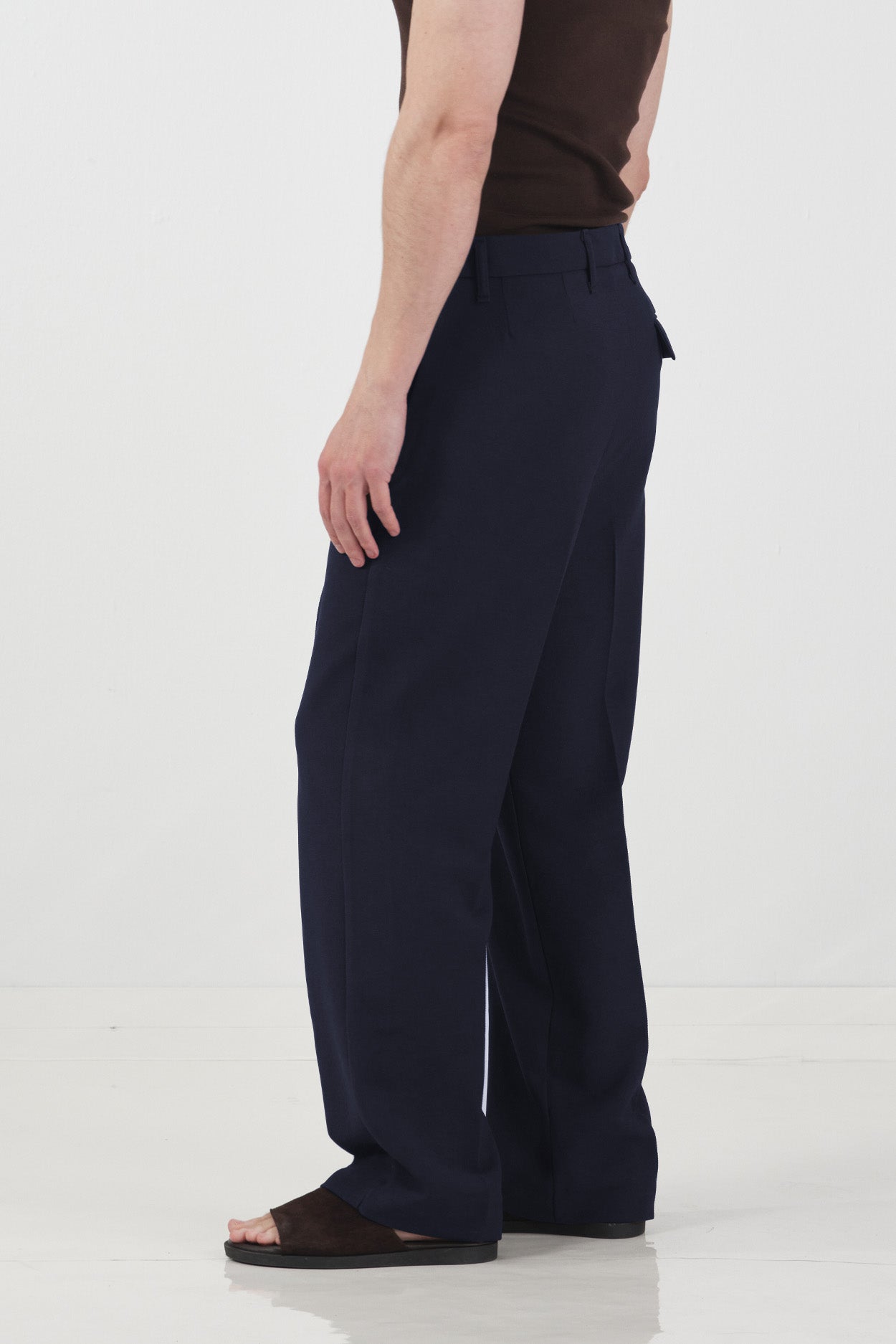 TEXTURED REGULAR FIT CLASSIC NAVY TROUSERS