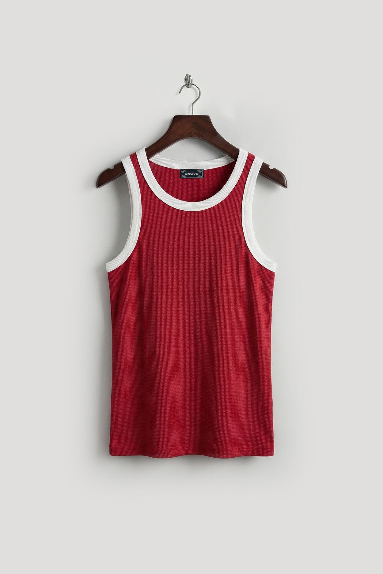 WAFFLE SLIM FIT RED ATHLETIC VEST