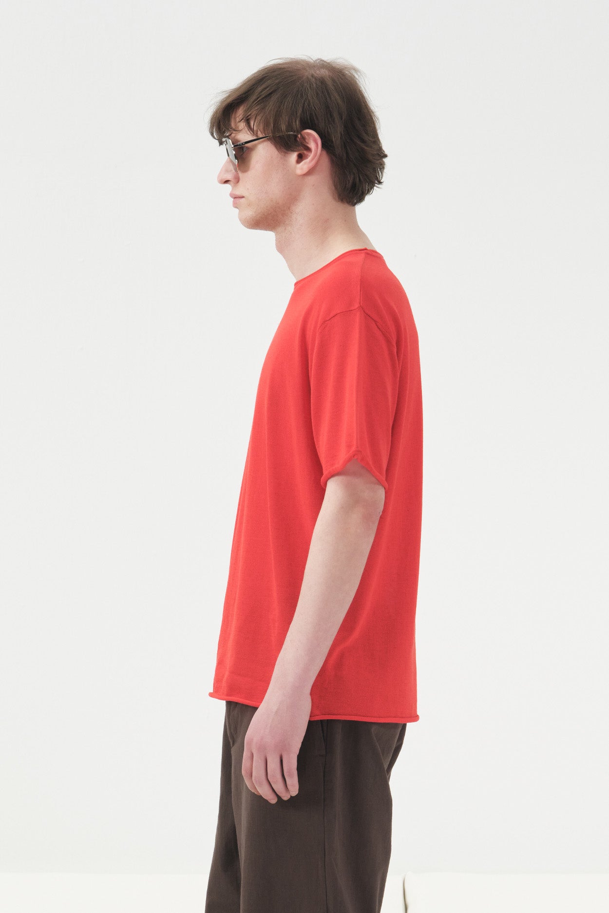 DÖKÜMLÜ KIRMIZI KETEN TRİKO T-SHIRT