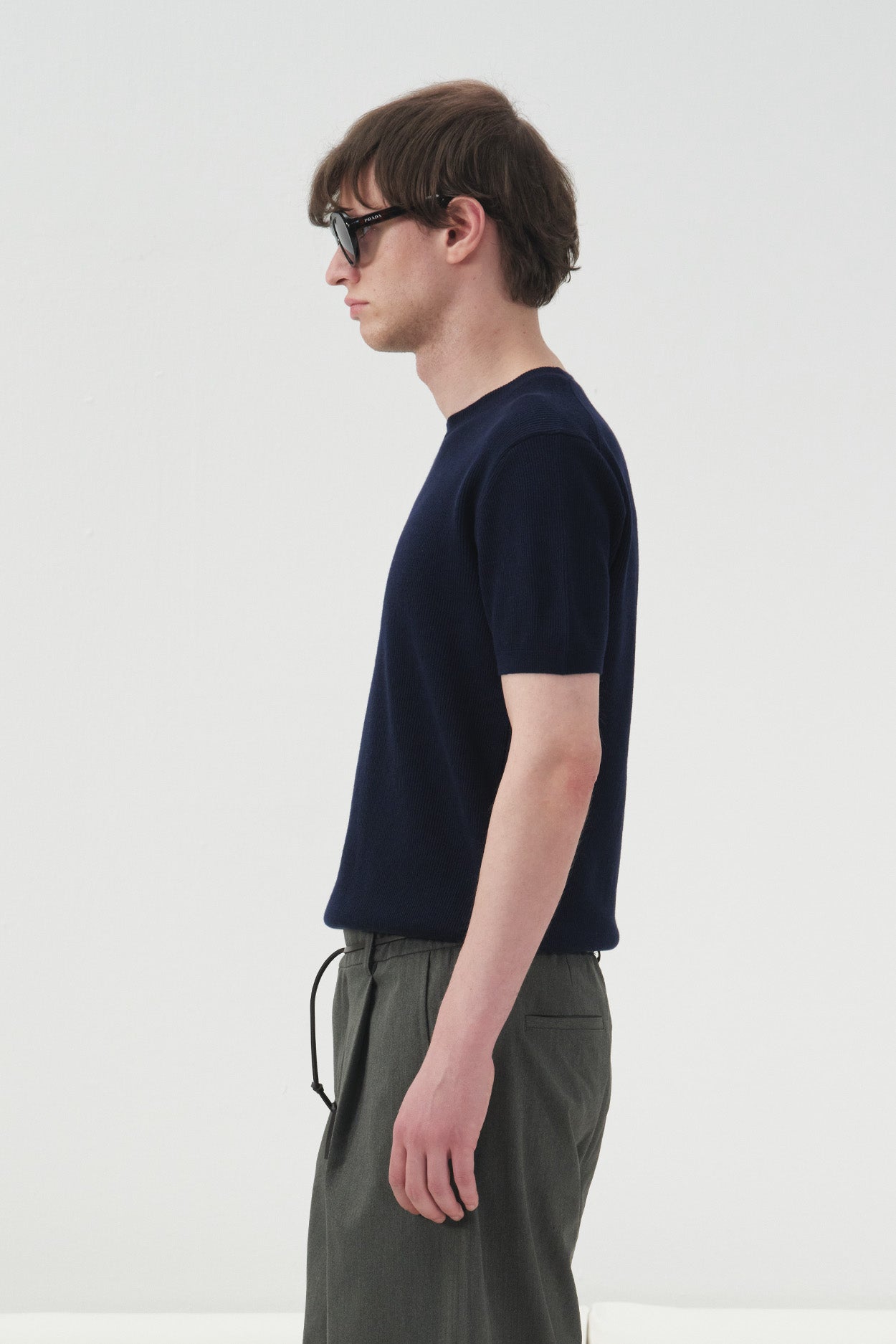 FİTİLLİ DOKULU LACİVERT TRİKO T-SHIRT