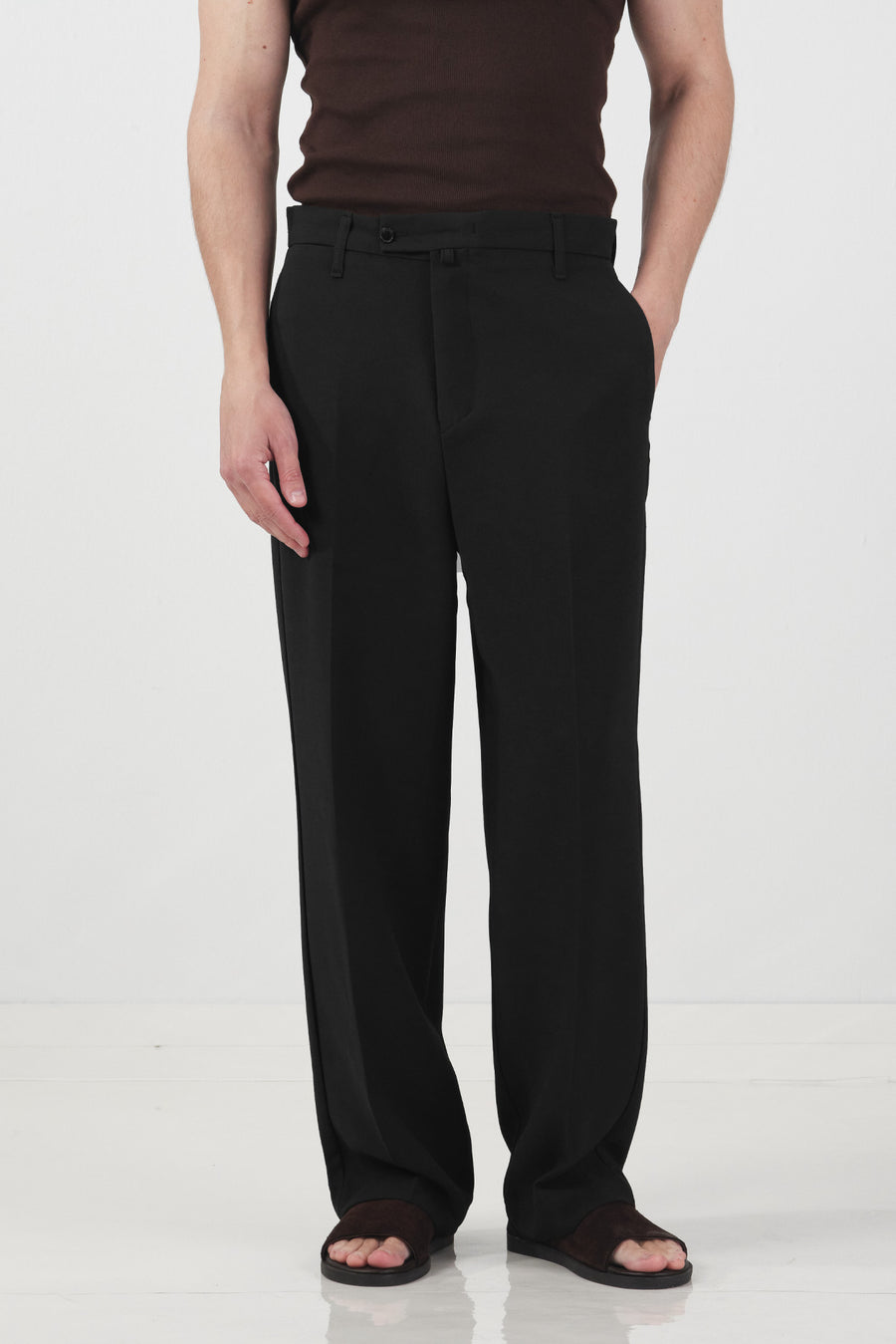 Dokulu Regular Fit Klasik Siyah Pantolon